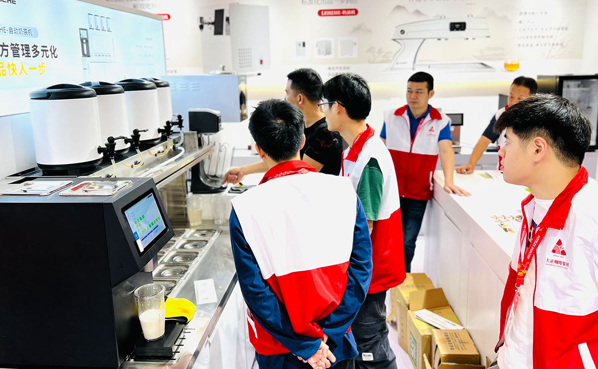 LEHEHE Intelligent Tea Beverage Machine debuts at 2023 Shenzhen Hotelex